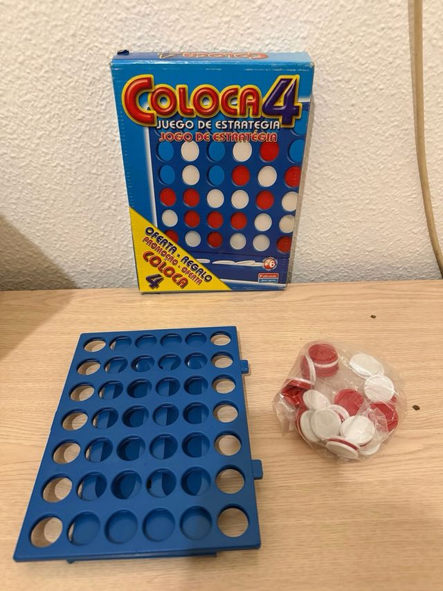 Juego de mesa: Coloca 4 | 4 en raya.