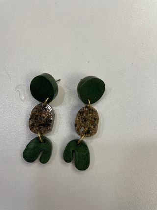 Pendientes y colgante oro verde