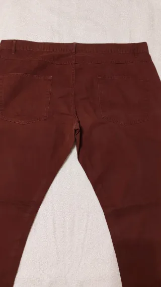 Pantalones de hombre burdeos