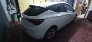 Opel Astra 1.0 selective 105 Cv