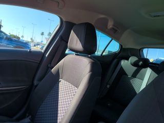 Opel Astra 1.0 selective 105 Cv