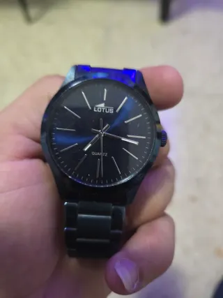Reloj Lotus Negro y Azul