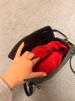 Bolso Piel Schutz Negro