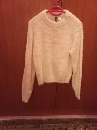 Jersey pelo blanco Divided Talla XS