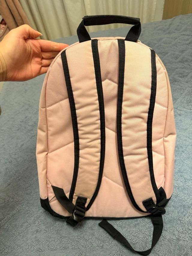 Mochila Fila Rosa y Negra