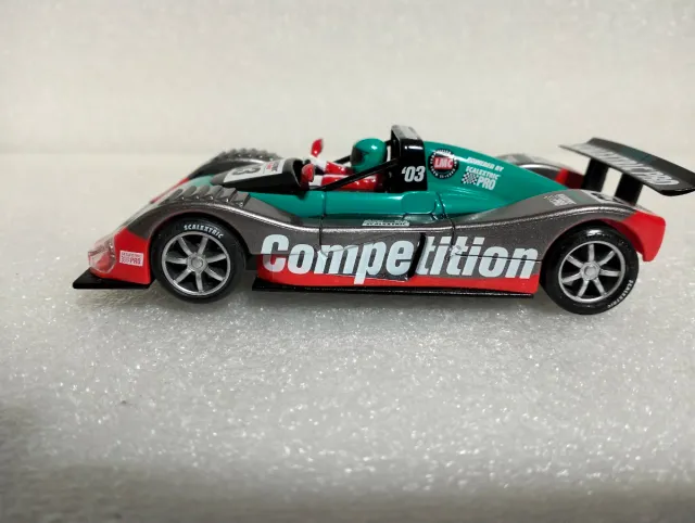 Scalextric Ferrari 333 SP