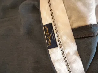 Pantalón de vestir hombre azul verdoso.