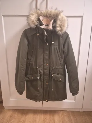 Cazadora Pull&Bear verde mujer