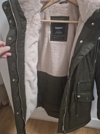 Cazadora Pull&Bear verde mujer