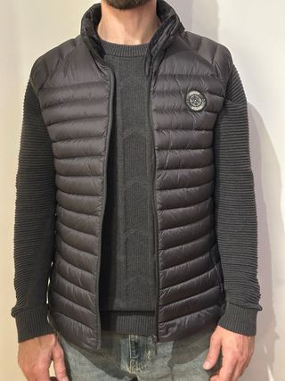 Chaleco acolchado gris antracita pluma pato