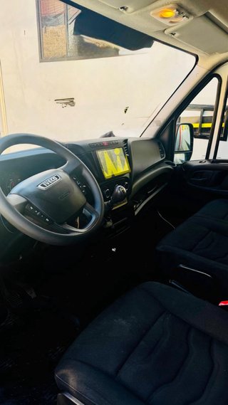 Iveco Daily 2016 6 PLAZAS HOMOLOGADAs
