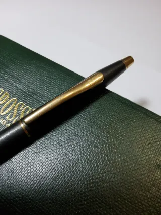 Penna Cross Nera e Oro con Scatola