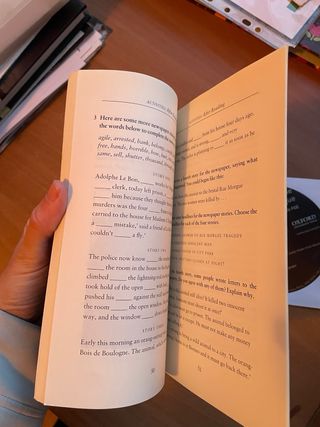 Oxford Bookworms Library: Level 2: The Murders ...