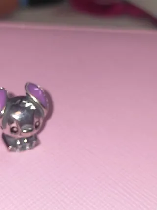 Charms Pandora Stitch Morado Plata con ticket