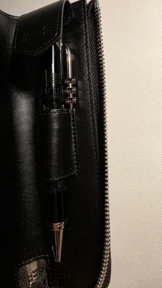 Estuche Montblanc 1 Pen, escena nieve