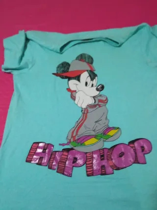 Camiseta Disney Mickey Hip Hop Talla L