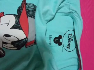 Camiseta Disney Mickey Hip Hop Talla L