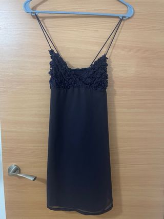 Vestido corto Bershka morado talla S fiesta
