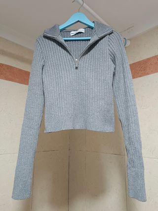 Jersey Bershka gris talla S