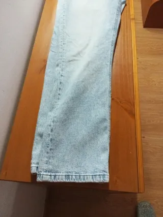 Pantalón vaquero ancho talla 42