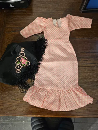 Vestido y mantilla Nancy Marco