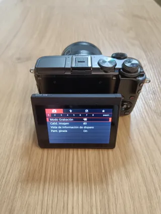 Cámara Canon EOS M6