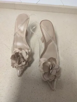 Zapatos Zara Beige Flores Transparentes