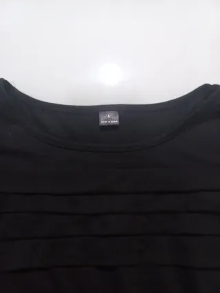 Jersey negro manga larga talla L