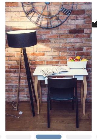 Escritorio blanco con cajón estilo nórdico