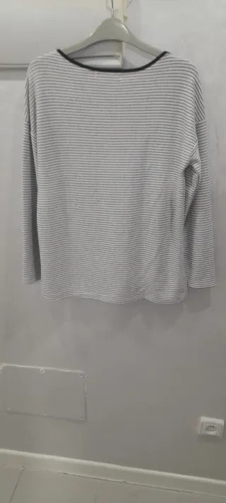 Jersey de punto rayas blanco y negro