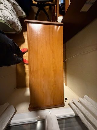 Mesa de oficina - balda teclado, ruedas, cajones.