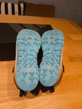 Botas montaña Quechua niño T.34