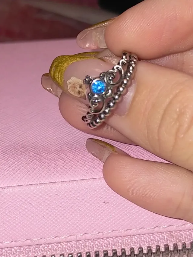 Anillo Tiara Cenicienta Azul Pandora