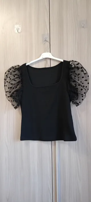 Minigonna a righe e top nero tg M