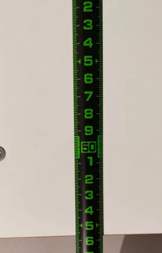 2 Estanterías de madera marrón para pared