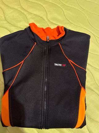 Chaqueta Ciclismo Táctica Talla  L, de invierno