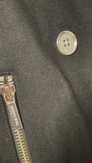 Elegante abrigo Michael Kors de lana negro