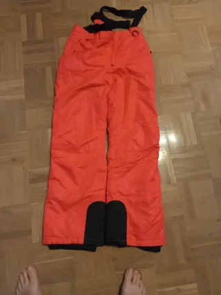 Pantalones de esquí naranjas con tirantes