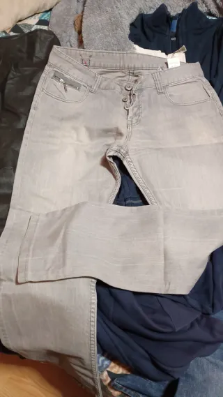 Lote de ropa 10 euros de hombre