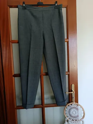 Pantaloni donna grigio misto lana vergine
