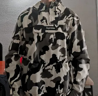 Anorak Supreme Camuflaje