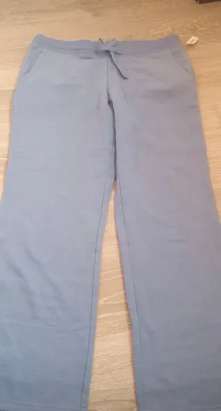 Pantalón chándal azul talla L sin estrenar