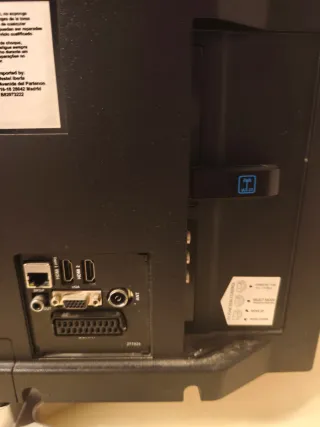 Smart TV Telefunken 22 Negra modelo SOMNIA22ESM