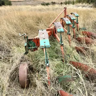 Arado Kverneland 5 vertederas fijas