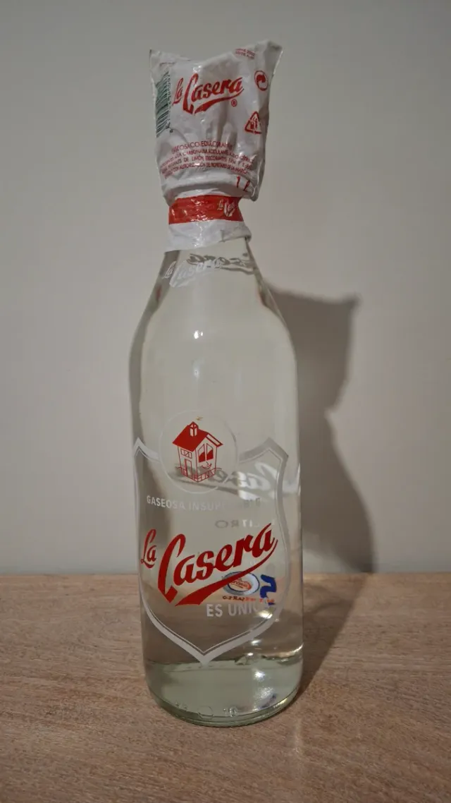Botella de cristal La Casera