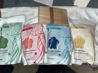 4 Bolsas Cera Depilatoria + bolsas espátulas