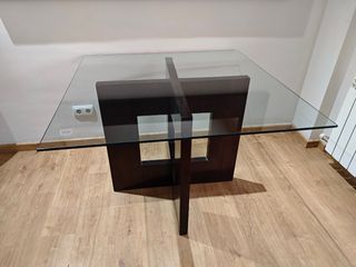 Mesa cristal y madera 110x110cm