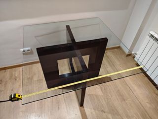 Mesa cristal y madera 110x110cm