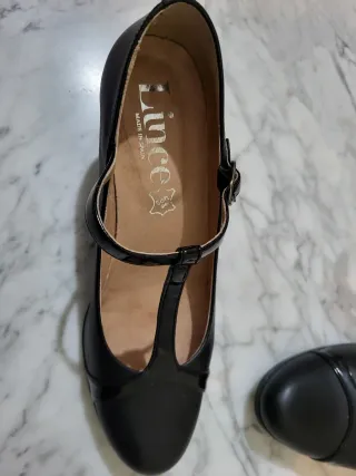 Zapatos Lince Piel Negro T-Strap Tacón