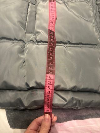 Anorak acolchado Cortefiel gris talla L